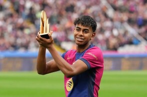 全明星赛沉闷改制声此起彼落 “美国队VS世界队”引热议