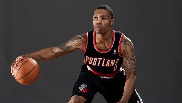 主场陷入了 主场陷入了